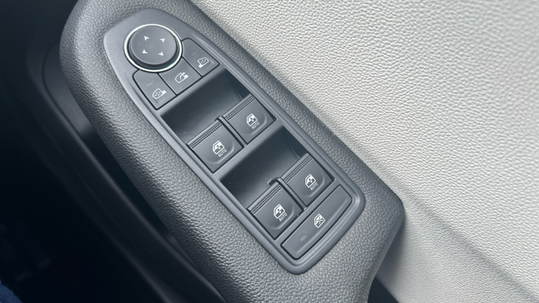 Renault Clio 1.0 TCe 90 S Edition 5dr Petrol Hatchback